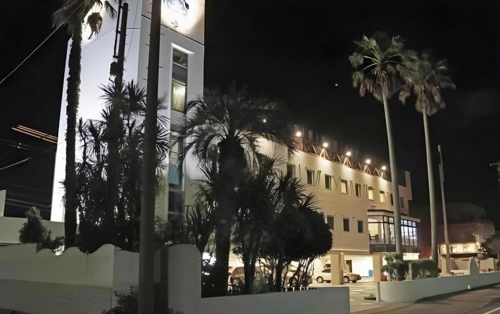 Mykonos Resort Miura Yokosuka Luaran gambar