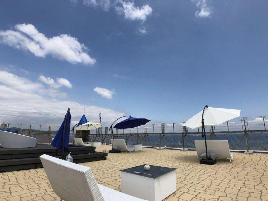 Mykonos Resort Miura Yokosuka Luaran gambar
